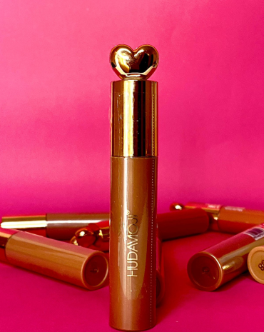 corretivo-aveludado-liquido-lip-gloss-atacado-rua-44-goiania 