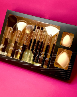 Kit de Pincéis de Maquiagem Seven Colors com Esponjas