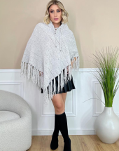 Poncho Assimetrico com Capuz e Franjas Atacado na Rua 44 Goiânia