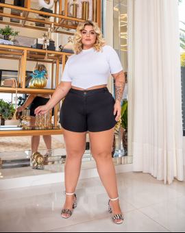 Short Plus Size Jeans com Reforço na Costura