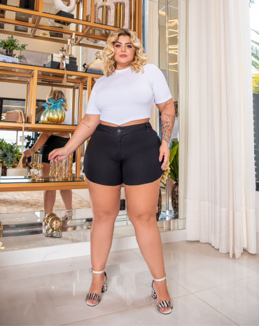 short-plus-size-jeans-com-reforco-na-costura-atacado-rua-44-goiania 