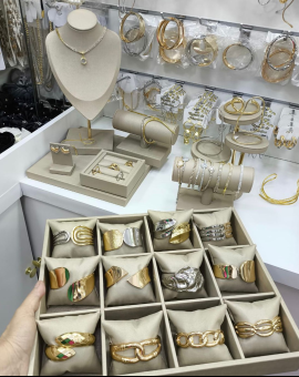 Braceletes Banhados a Ouro 18K Elegantes