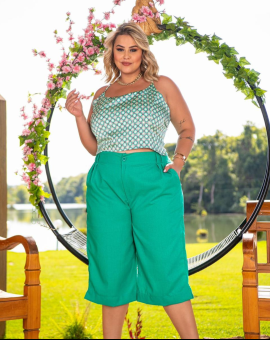 Calça Plus Size Capri Pantalona