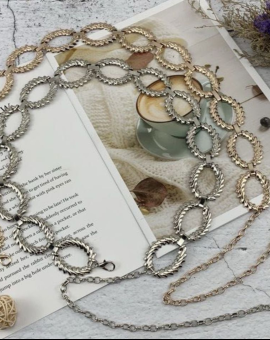 Cinto Fashion Corrente de Metal com Argolas
