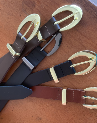 cinto-feminino-basico-com-fivela-oval-em-couro-atacado-rua-44-goiania 