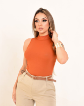 Regatinha Gola Alta Feminina Estilosa Atacado na Rua 44 Goiânia