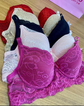 Sutiã de Renda Básico com Bojo e Aro