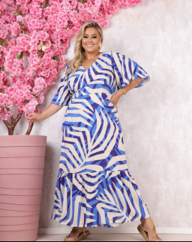 Vestido Plus Size Longo Manga Morcego Estampado