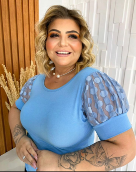 Blusa Plus Size Manga Bufante com Tule de Poá