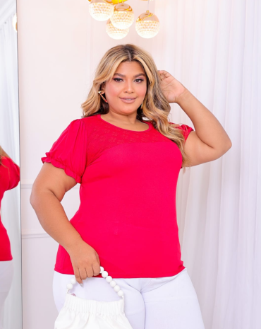 blusa-plus-size-para-revenda-tamanhos-maiores-atacado-rua-44-goiania 