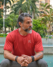 Camiseta Masculina de Corrida com Proteção UV Atacado na Rua 44 Goiânia