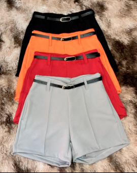 Short Curto de Alfaiataria Cintura Alta com Cinto