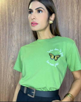 T-Shirt 100% Algodão com Estampa Borboleta