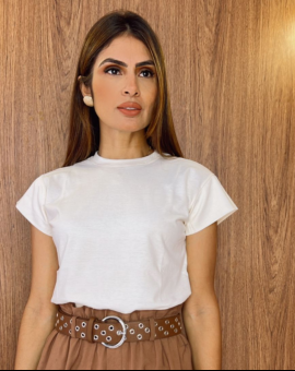 T-Shirt Lisa Feminina Branca em Algodão Premium