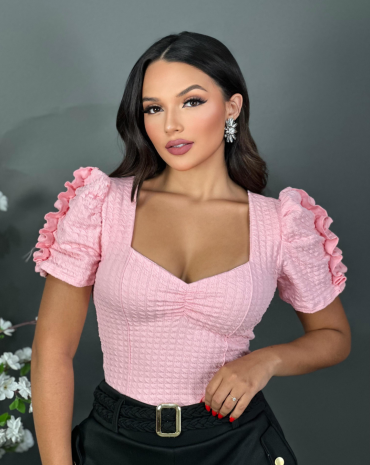 blusa-manga-bufante-com-decote-quadrado-atacado-rua-44-goiania 