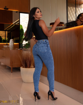 Calça Coladinha Jeans Feminina Sky Clean Atacado na Rua 44 Goiânia