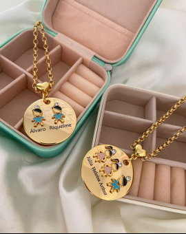 Colar Feminino Nome dos Filhos Personalizado