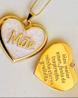 Colar Mãe Semijoia com Resina Formato de Coração