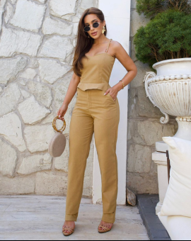 Conjunto Feminino Bege Calça e Blusa de Alcinha