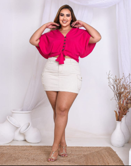 Conjunto Plus Size Saia Curta e Blusa manga morcego