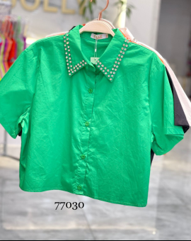 Cropped Camisa Social com Detalhe no Colarinho