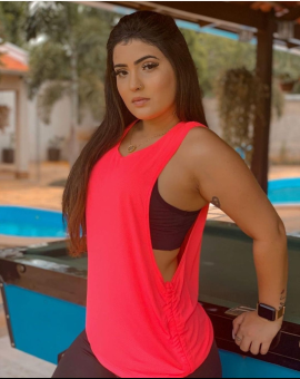 Regata Feminina de Dry Fit para Atividade Física