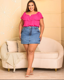 Saia Plus Size Jeans Curta Lavagem Clara