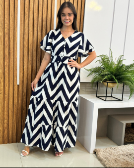 Vestido Longo Estampado 3 Marias e Botão na Frente