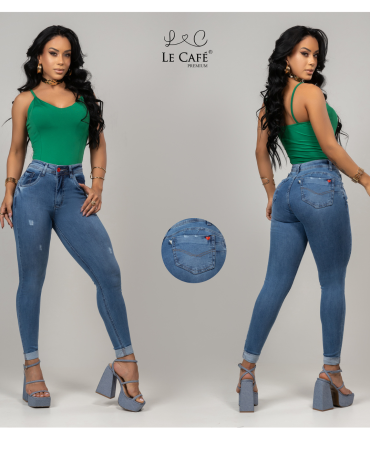 calca-jeans-skinny-com-borda-dobrada-atacado-rua-44-goiania 