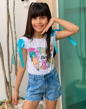 conjunto-de-menina-blusa-estampada-e-short-jeans-atacado-rua-44-goiania 