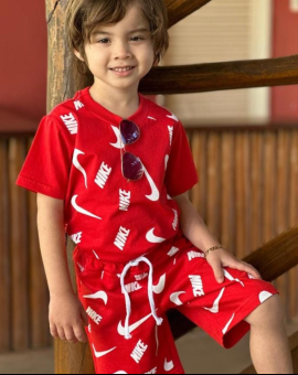 Conjunto Nike de Menino Estampado Vermelho