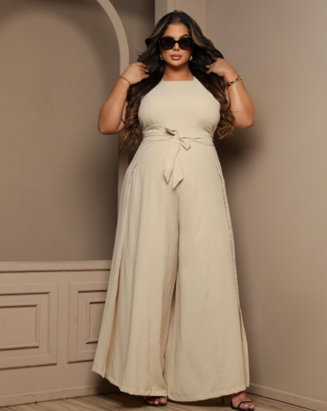 macacao-pantalona-plus-size-bege-liso-atacado-rua-44-goiania 