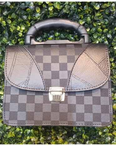 pasta-maleta-ccb-juvenil-quadriculada-atacado-rua-44-goiania 