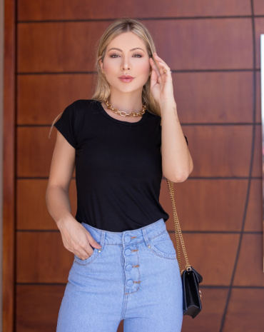t-shirt-basica-preta-feminina-baby-look-atacado-rua-44-goiania 