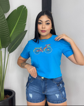 T-Shirt Feminina com Estampa em Algodão