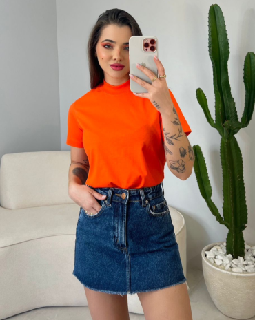 t-shirt-gola-alta-basica-de-algodao-fio-30-1-atacado-rua-44-goiania 