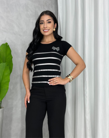 t-shirt-listrada-feminina-preta-atacado-rua-44-goiania 