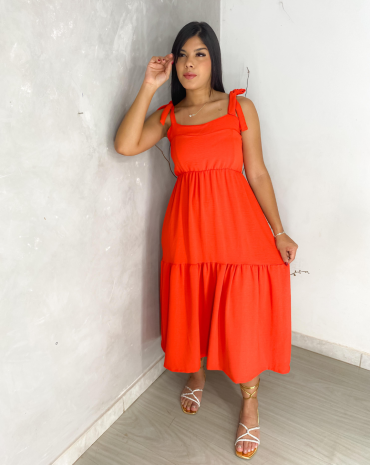 vestido-midi-de-alcinha-rodado-liso-atacado-rua-44-goiania 