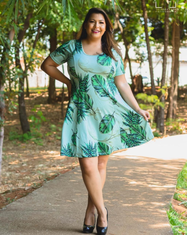 vestido-plus-size-decote-quadrado-evangelico-atacado-rua-44-goiania 