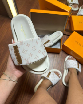 Chinelo Louis Vuitton Slim Confortável