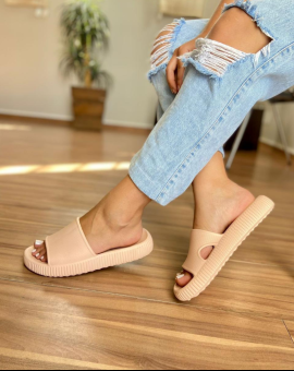 Chinelo Nuvem Feminino Slide