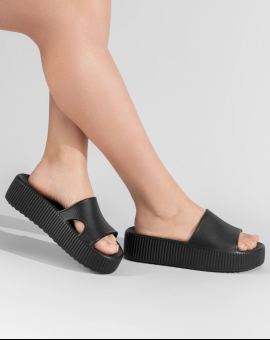Chinelo Nuvem Plataforma Preto Confortável