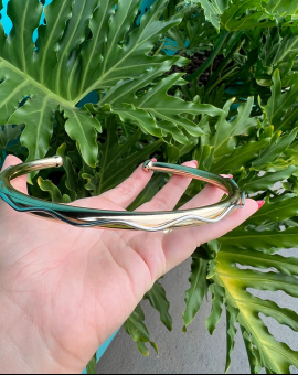 Choker Ondulada Dourada Semijoia