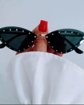 Óculos de Sol Feminino Gatinho com Strass