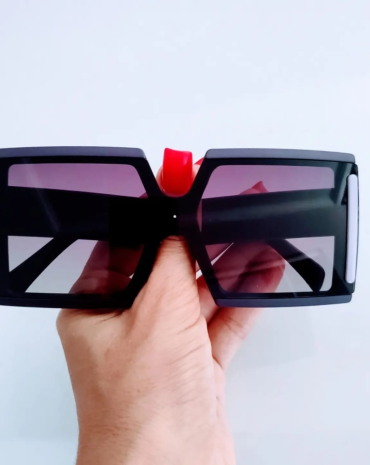 oculos-verao-quadrado-grande-feminino-atacado-rua-44-goiania 