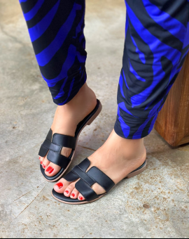 Rasteirinha de Couro Casual Preta