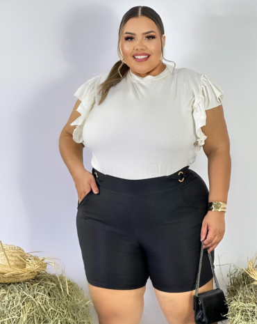 bermuda-plus-size-preta-com-bolso-atacado-rua-44-goiania 