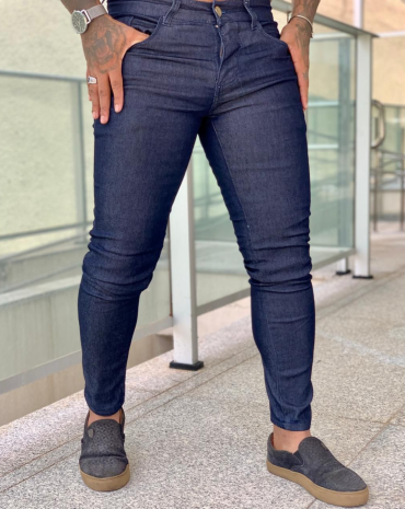 calca-jeans-lavagem-escura-para-trabalho-atacado-rua-44-goiania 