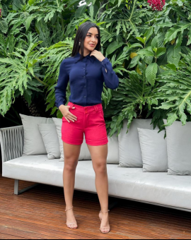 Camisa Social Feminina com Botões na Frente