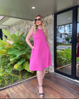 Vestido Curto Rodado Liso